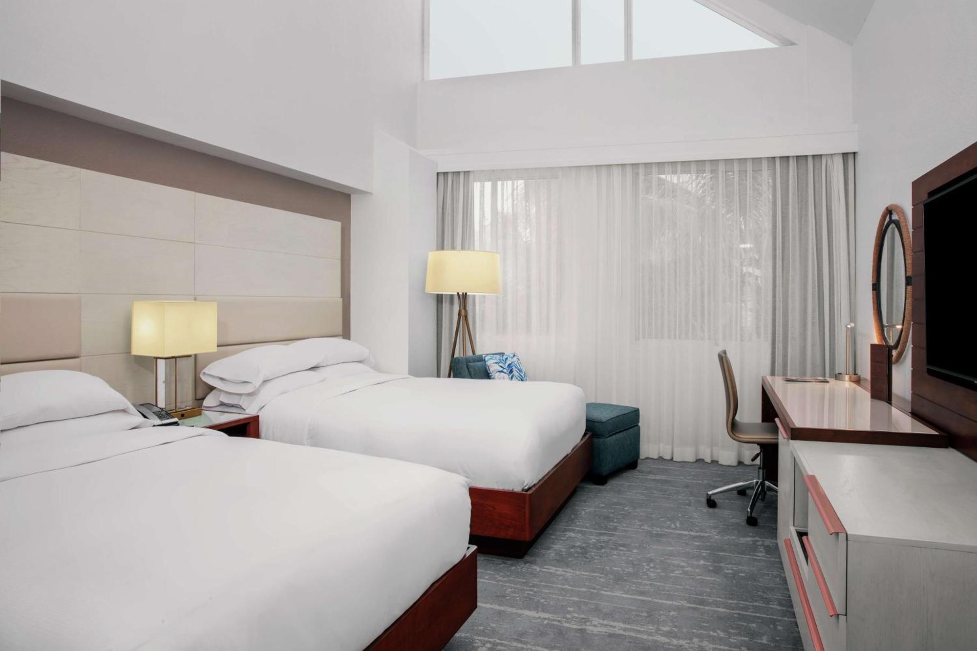 Doubletree By Hilton Hotel Deerfield Beach Boca Raton Exterior photo